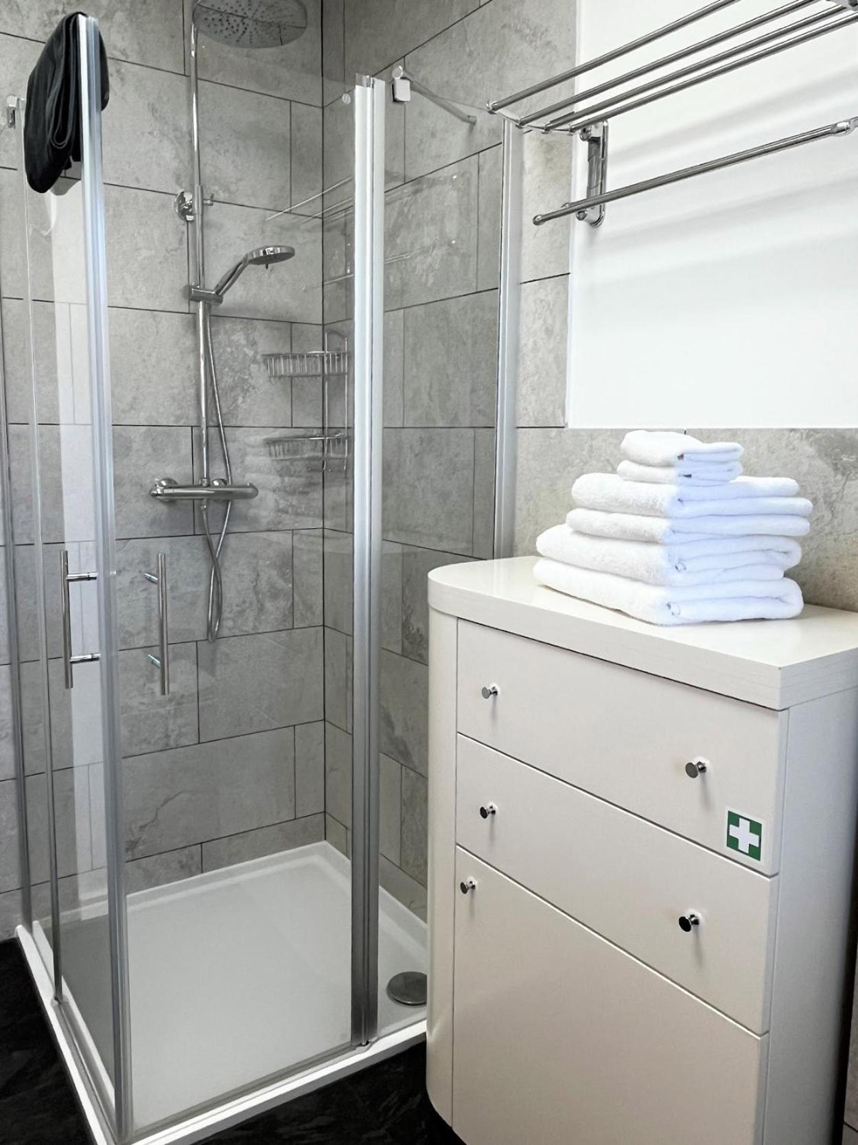 Apartment Wohlfuehlplatzl - Urgemuetlich & Ruhig Vogtareuth Ngoại thất bức ảnh